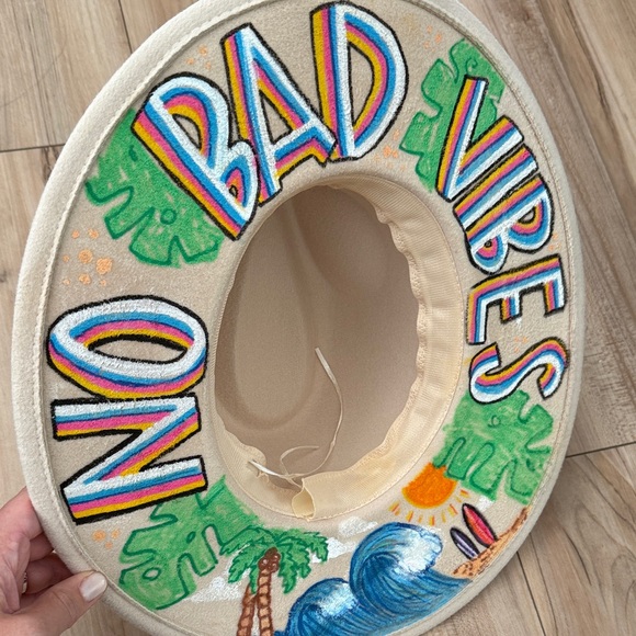 Colorful Handmade + handpainted 'No Bad Vibes' Hat - Picture 1 of 6